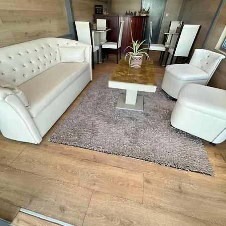 Liogerma 3* Káto Loutrákion
