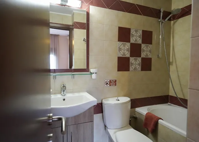Pensión Liogerma 3*