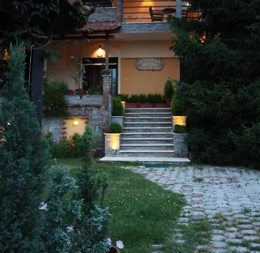 Liogerma Pensión Káto Loutrákion